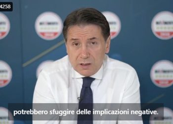 Conte in diretta FB