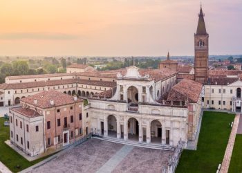 L'Abbazia del Polirone a San Benedetto Po (@inLombardia)