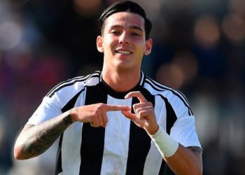 Alessio Vacca con la Juventus Primavera (da Facebook)