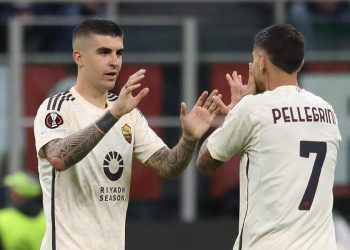 Gianluca Mancini e Lorenzo Pellegrini con la Roma (Foto ANSA)