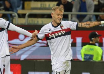 Jens Odgaard esulta con il Bologna (Foto ANSA)