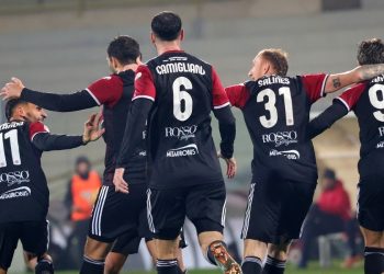 L'esultanza dei calciatori del Foggia (da facebook.com/officialcalciofoggia1920)