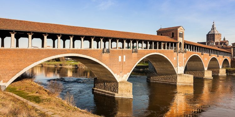 Il Ponte Coperto di Pavia (@inLombardia)