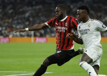 Fikayo Tomori contro Vinicius Junior in Real Madrid MIlan (Foto ANSA)