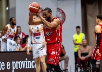 Markel Brown con l'Allianz Trieste (da facebook.com/pallacanestrotrieste)