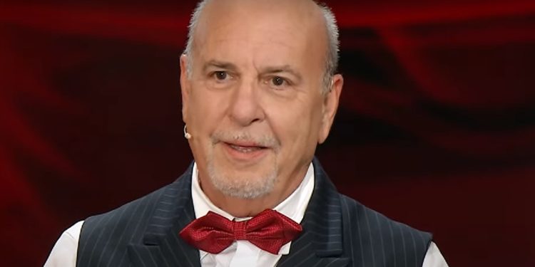 Alan Friedman a Ballando con le stelle (Foto: Screen)