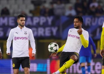 Almugera Kabar si riscalda con il Borussia Dortmund (Foto ANSA)
