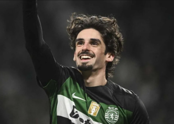 Francisco Trincao con la maglia dello Sporting Lisbona