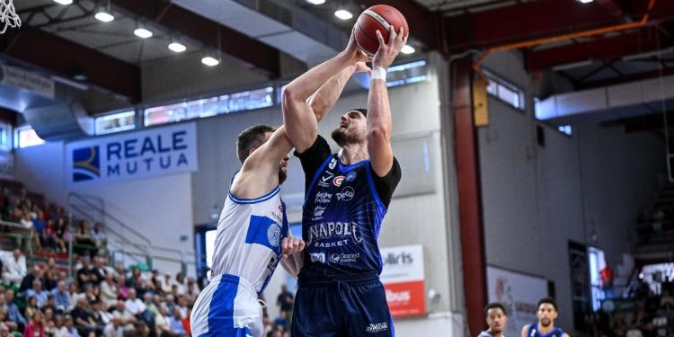 Leonardo Totè in Sassari Napoli (da facebook.com/NapoliBk)