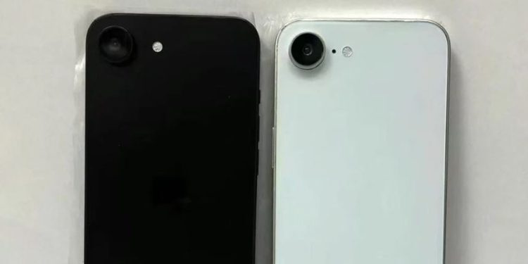 Il dummy dell'iPhone SE 2025 (Foto: X.com)