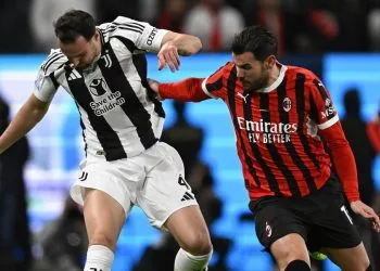 Federico Gatti e Theo Hernandez avversari in Juventus Milan (Foto ANSA)