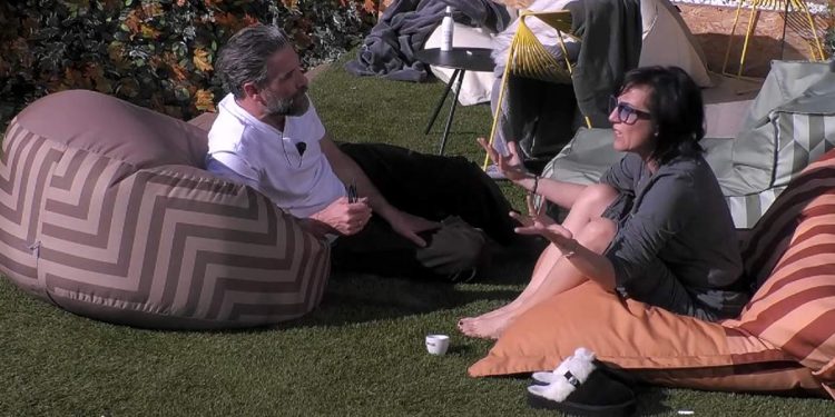 Pamela Petrarolo e Luca Calvani al Grande Fratello (Foto: Screen)