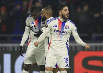 Rayan Cherki esulta con il Lione (Foto ANSA)