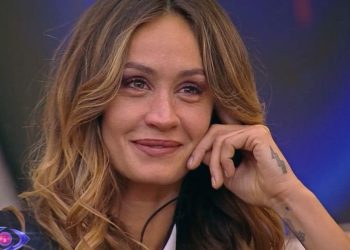 La protesta per Helena Prestes arriva a New York (Screen Mediaset Infinity)