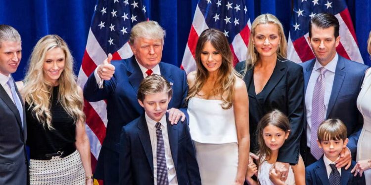 Donald Trump insieme ai figli