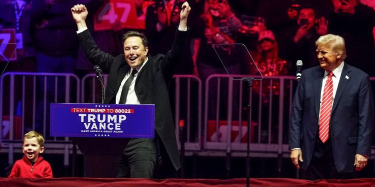 Elon Musk con Trump
