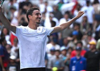 Lorenzo Sonego esulta agli Australian Open 2025 (Foto ANSA)
