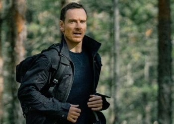 The Agency, la serie disponibile su Paramount+