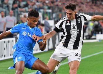 Andrea Cambiaso e David Neres in Juventus Napoli (Foto ANSA)