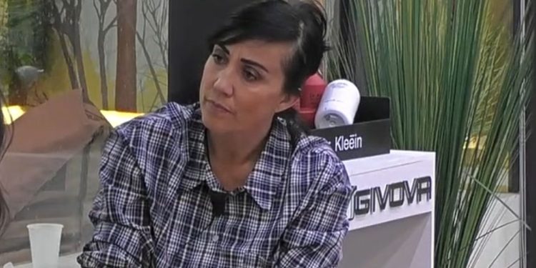 Le rivelazioni di Pamela Petrarolo sul contratto al Grande Fratello (Screen Mediaset Infinity)