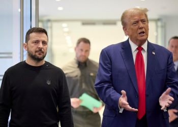 Volodymyr Zelensky con Donald Trump nel settembre 2024 a New York (Ansa)