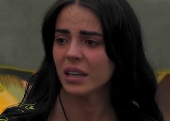 Shaila Gatta piange al Grande Fratello (Foto: Screen)