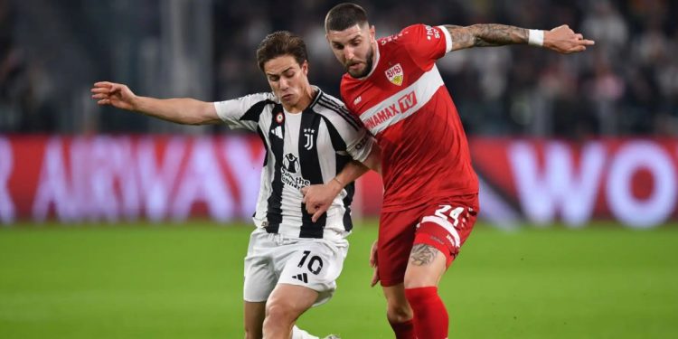 Jeff Chabot con la maglia dello Stoccarda