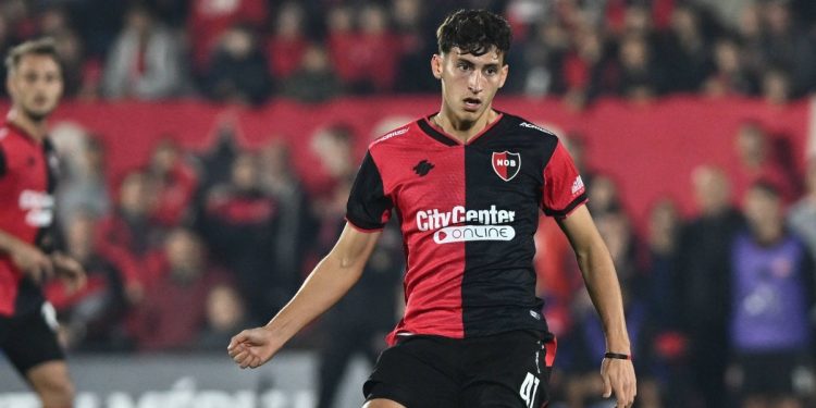 Tomas Perez con la maglia del Newell's Old Boys