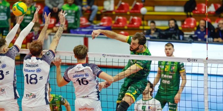 Zawiercie Milano vale il pass per i quarti di Champions League (da facebook.com/AluronCMC)