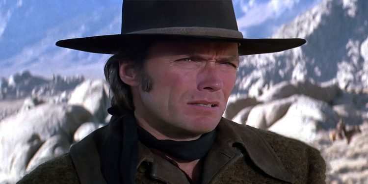 Clint Eastwood in una scena del film su Rete 4 (Foto Web)