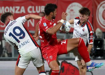Genoa e Monza in campo nella partita di andata (Foto ANSA)