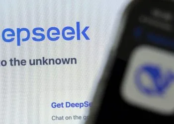 Il logo della cinese Deepseek (Ansa)