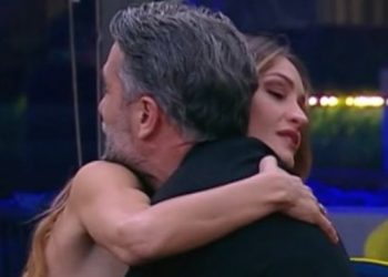 Helena Prestes, abbraccio con Luca Calvani