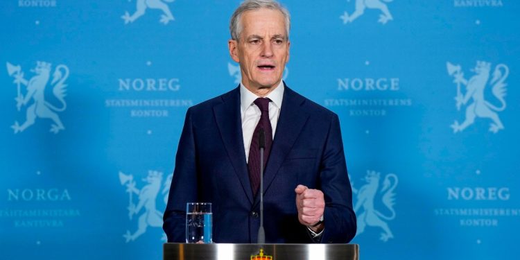 Caduto Governo Store in Norvegia