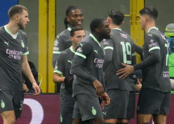 Rafael Leao esulta con il Milan in Champions League (Foto ANSA)