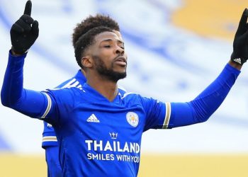 Kelechi Iheanacho con la maglia del Leicester City