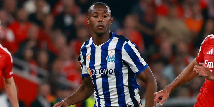 Tiago Djalò con la maglia del Porto