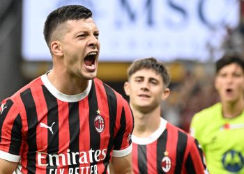 Luka Jovic esulta con il Milan (Foto ANSA)