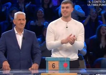 Il pacchista Giovanni ad Affari Tuoi (Foto: Screen)