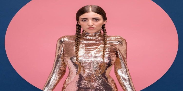 La cantautrice Joan Thiele a Sanremo 2025 (Foto Web)