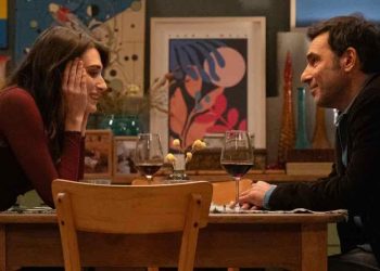 Cast Follemente, film diretto da Paolo Genevose