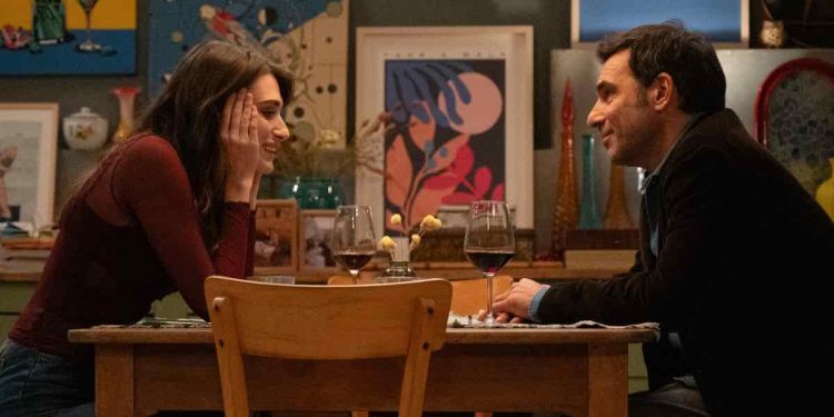 Cast Follemente, film diretto da Paolo Genevose