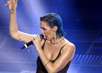 Rose Villain a Sanremo 2025 (Ansa)