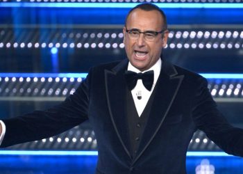 Carlo Conti al Festival di Sanremo 2025