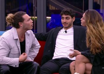 Helena Prestes contro Giglio al Grande Fratello