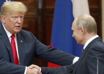 Donald Trump e Vladimir Putin a Helsinki il 16 luglio 2018 (Ansa)