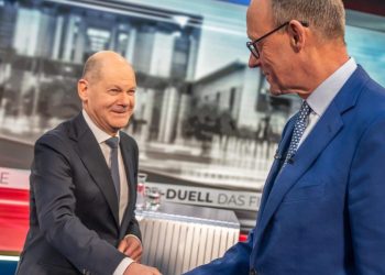 Merz con Scholz, Germania