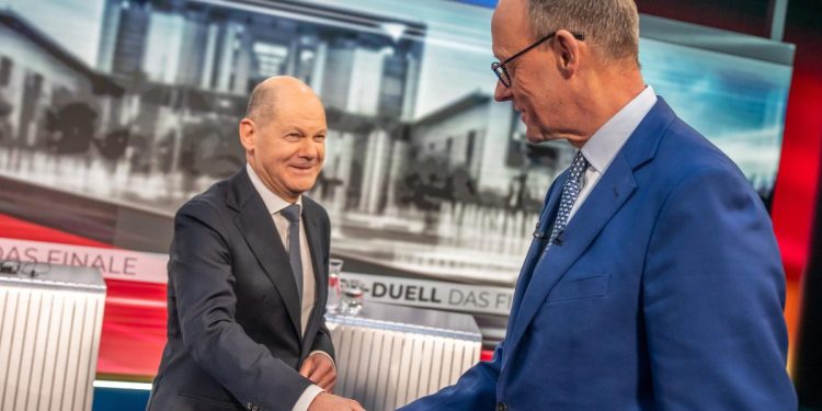 Merz con Scholz, Germania