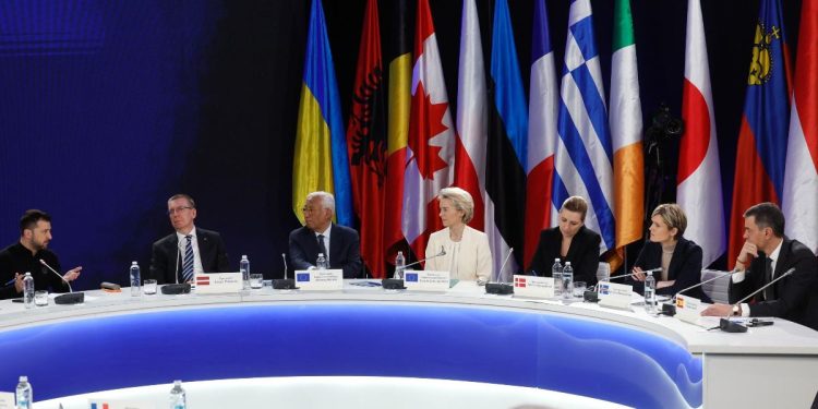 Zelensky coi leader dell'Occidente