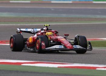 Diretta test Formula 1 Bahrain 2025 Ferrari Hamilton